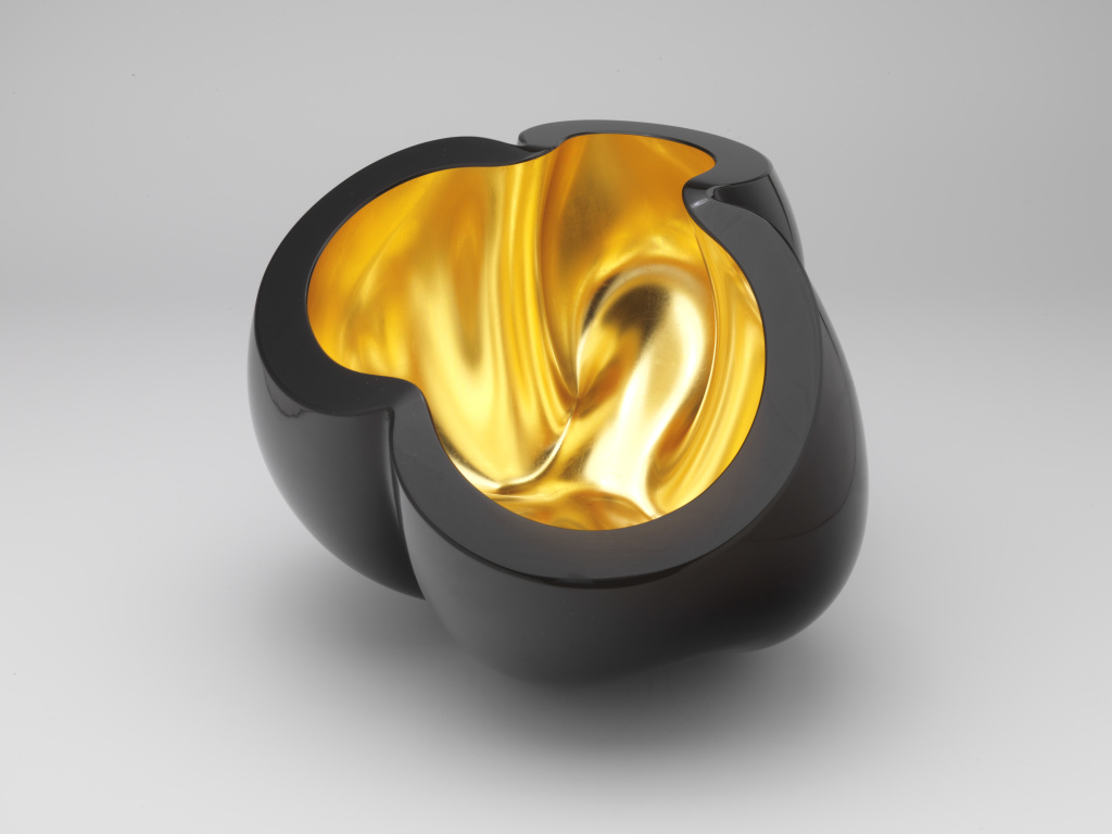 Barbara Nanning black and gold