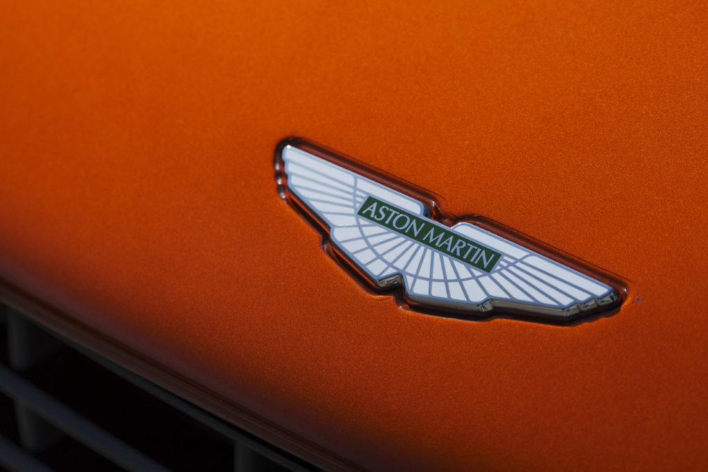 Aston db11---cinnabar-orange 4